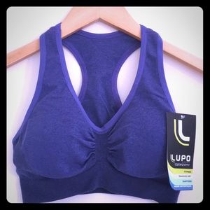Padded Racer Back seamless Sports Bra. Cute design